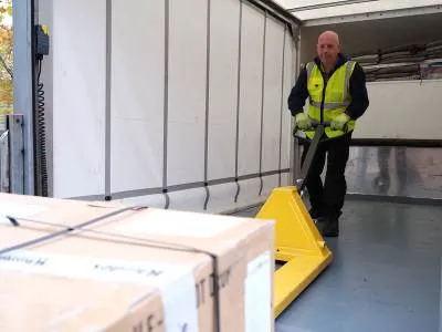 Business logistics courier Leeds