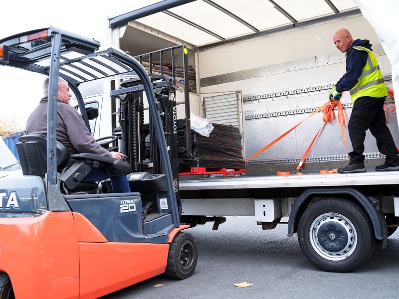 Vauxhall Monaro Luton Van